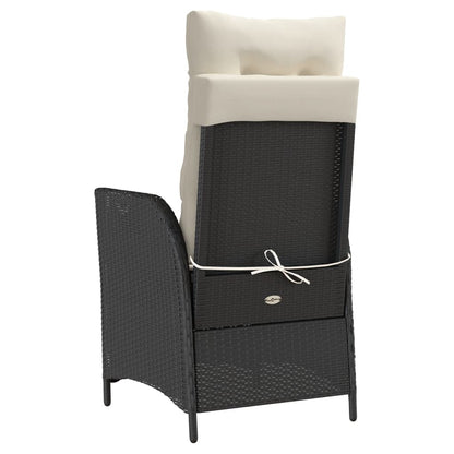 Arrière du fauteuil de jardin avec liens du coussin crème