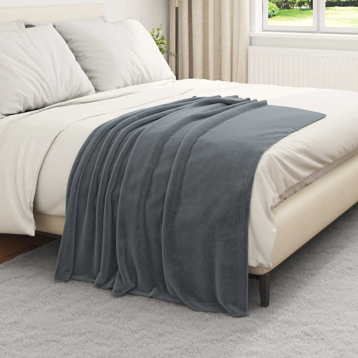 Couverture Polaire gris foncé, polaire polyester