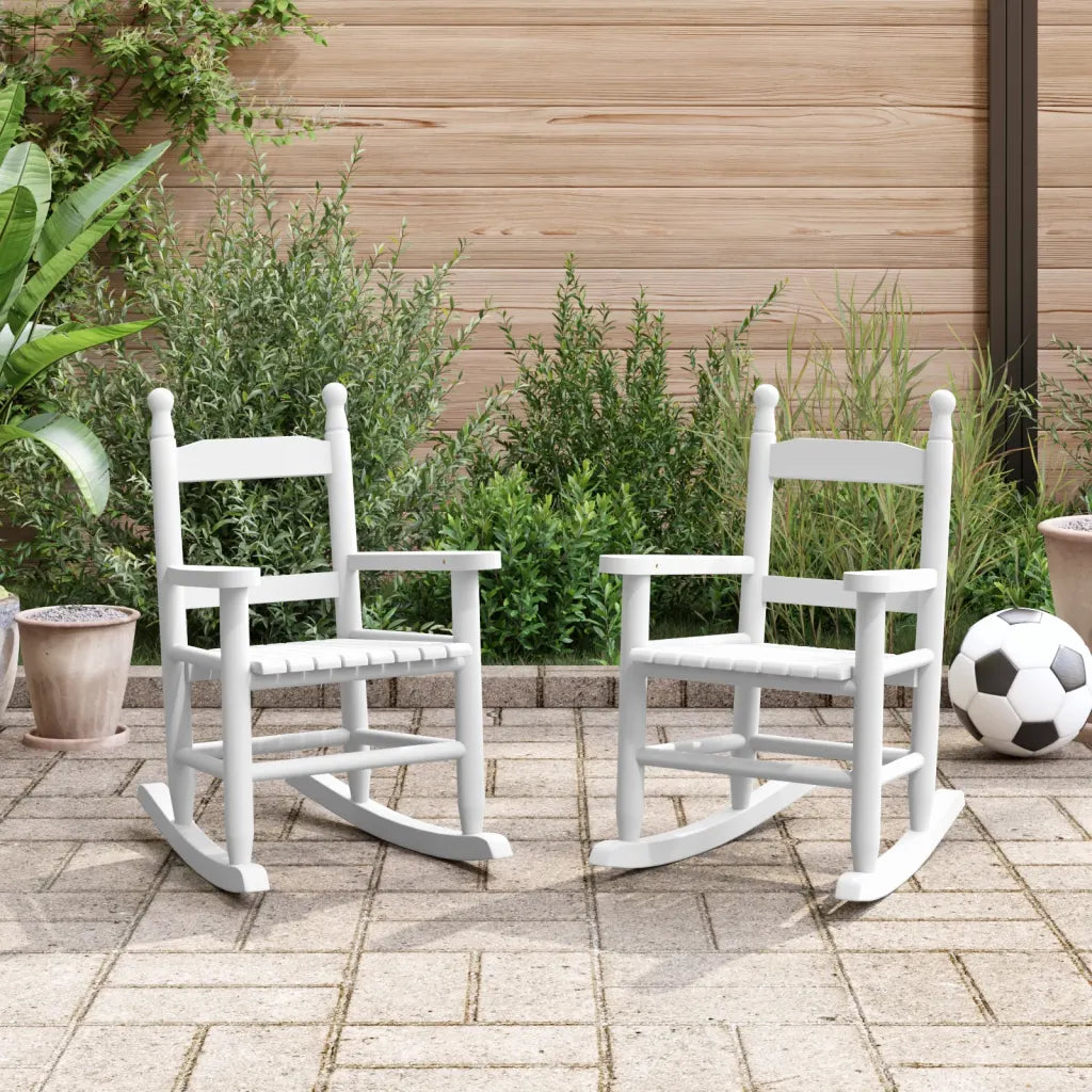 2 Fauteuils à Bascule en Bois Blanc pour les enfants.