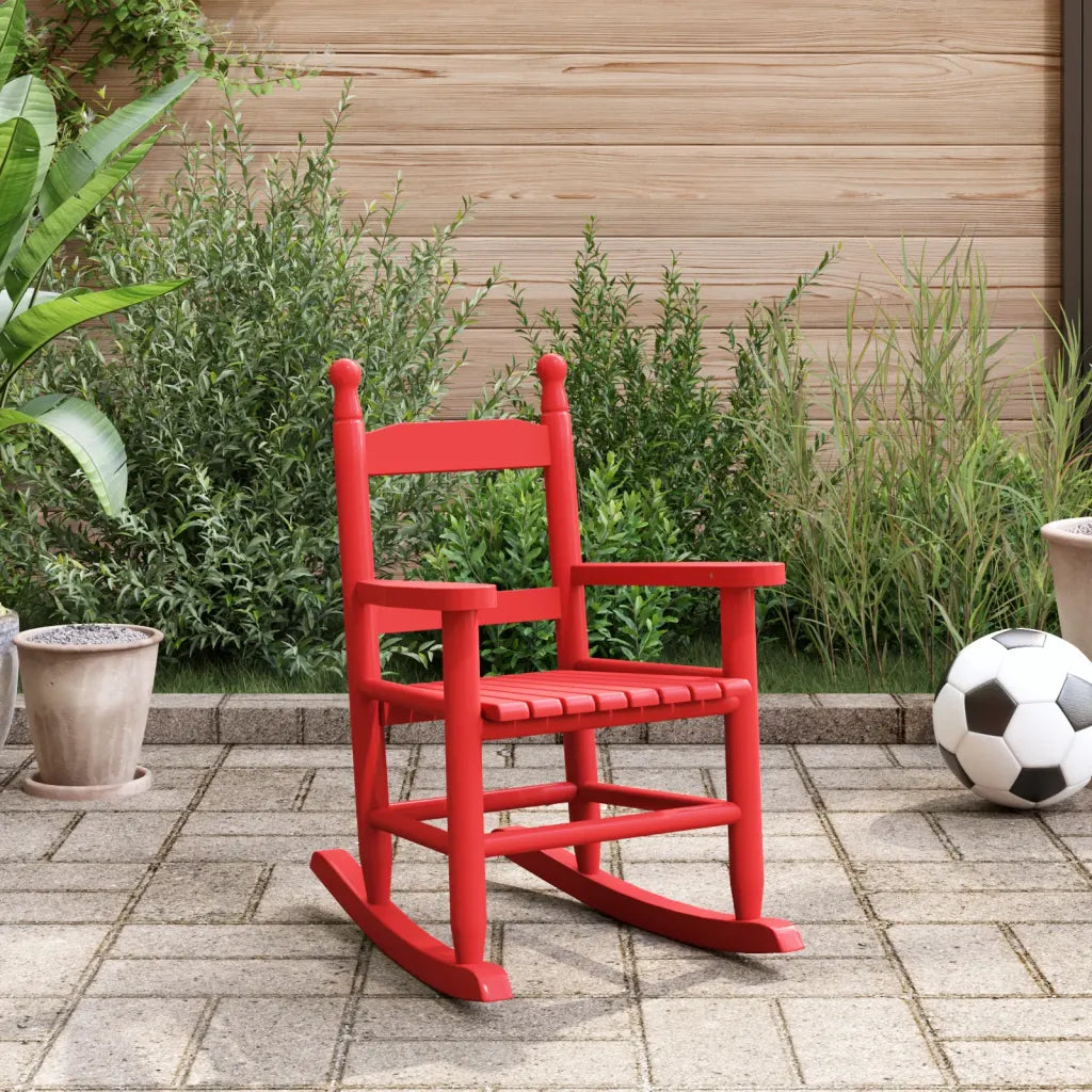 Un Fauteuil à Bascule spécial Enfant, en bois de peuplier rouge.