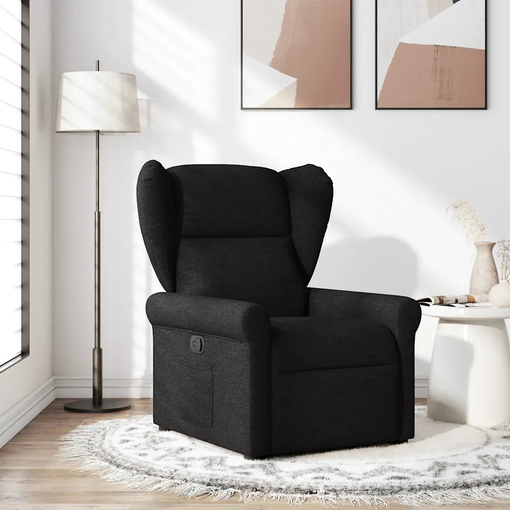 Un Fauteuil confortable avec un dossier inclinable pratique.