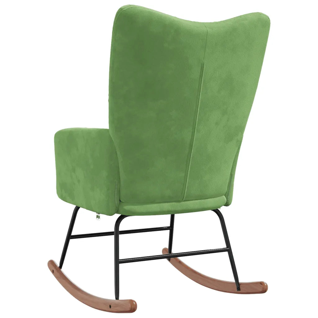 Un Rocking Chair d'Intérieur au velours vert clair élégant.